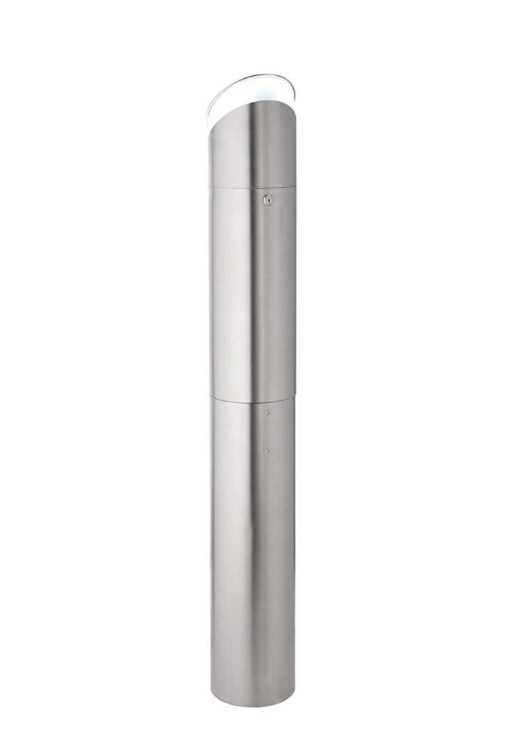 Inquadratura apertura posteriore cassetta lettere in acciaio inox del modello freestanding Mies MA17220 dal design Made in Italy by Mylbox.