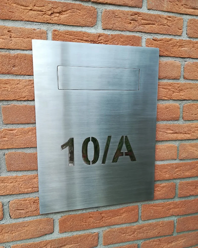 cassetta postale particolare incasso a muro