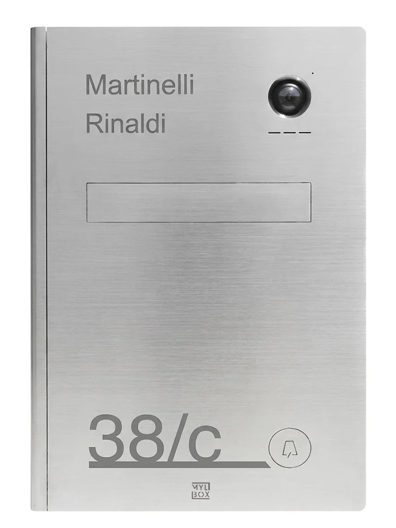 Cassetta lettere dal design originale Mylbox ad apertura libro, modello Philippe MA18310 in acciaio inox con unstallazione a parete e compatibile con videocitofono Comelit.