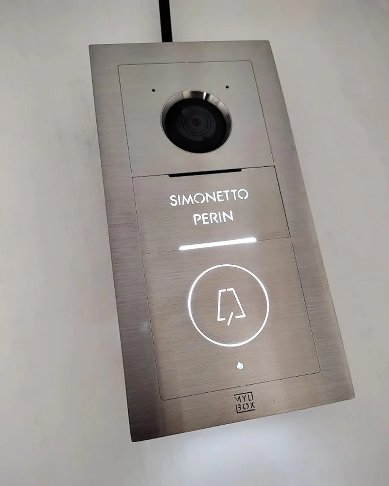 Videocitofono Saarinen by Mylbox illuminato Simonetto Perin